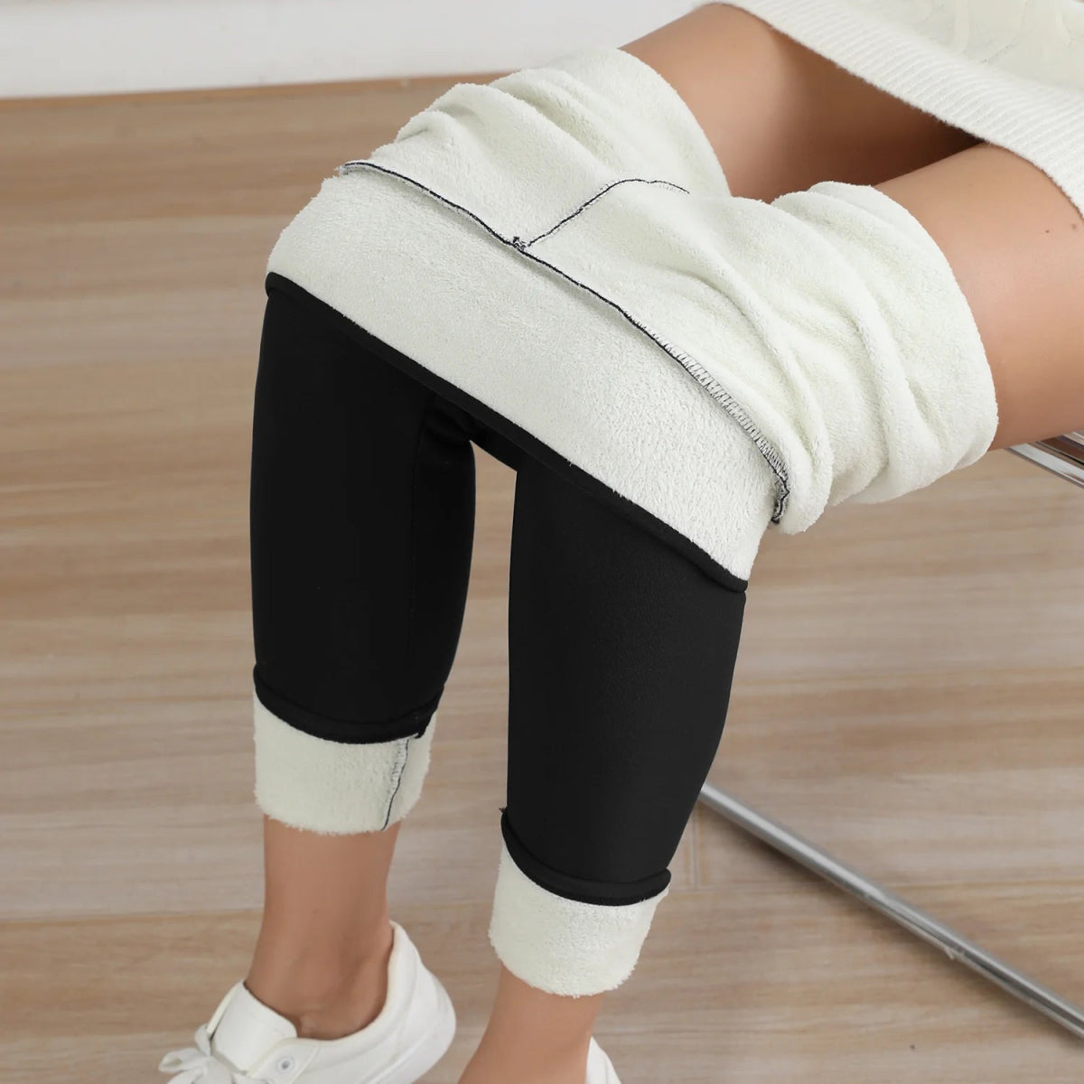 CozyShape - Winter - Fleece Thermo - Leggings - hohe Taille, figurformend & elastisch, ideal gegen Kälte, bequem & stilvoll - blickdicht & High Waist - épure paris