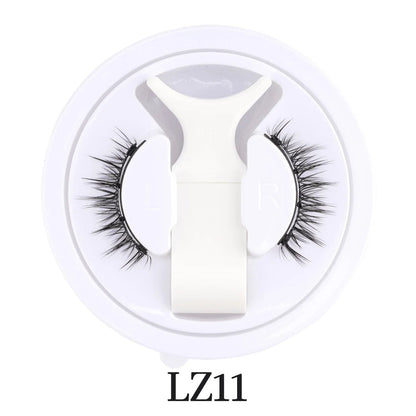 LashNova - magnetische Wimpern im Set - natürlich geschwungen, hochwertig, wiederverwendbar, wasserresistent & komfortabel - kein Kleber nötig - épure paris